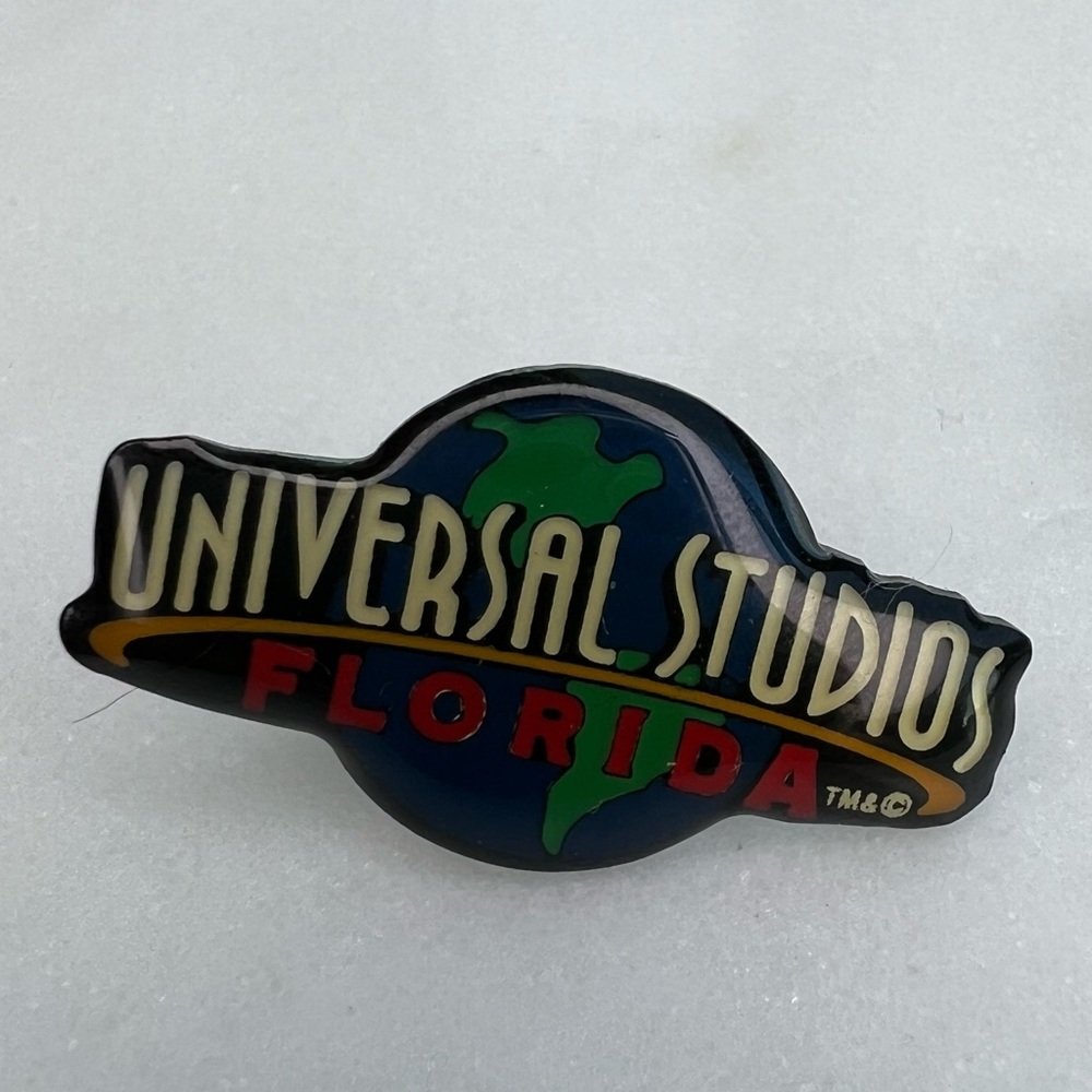 Universal Studios Pin